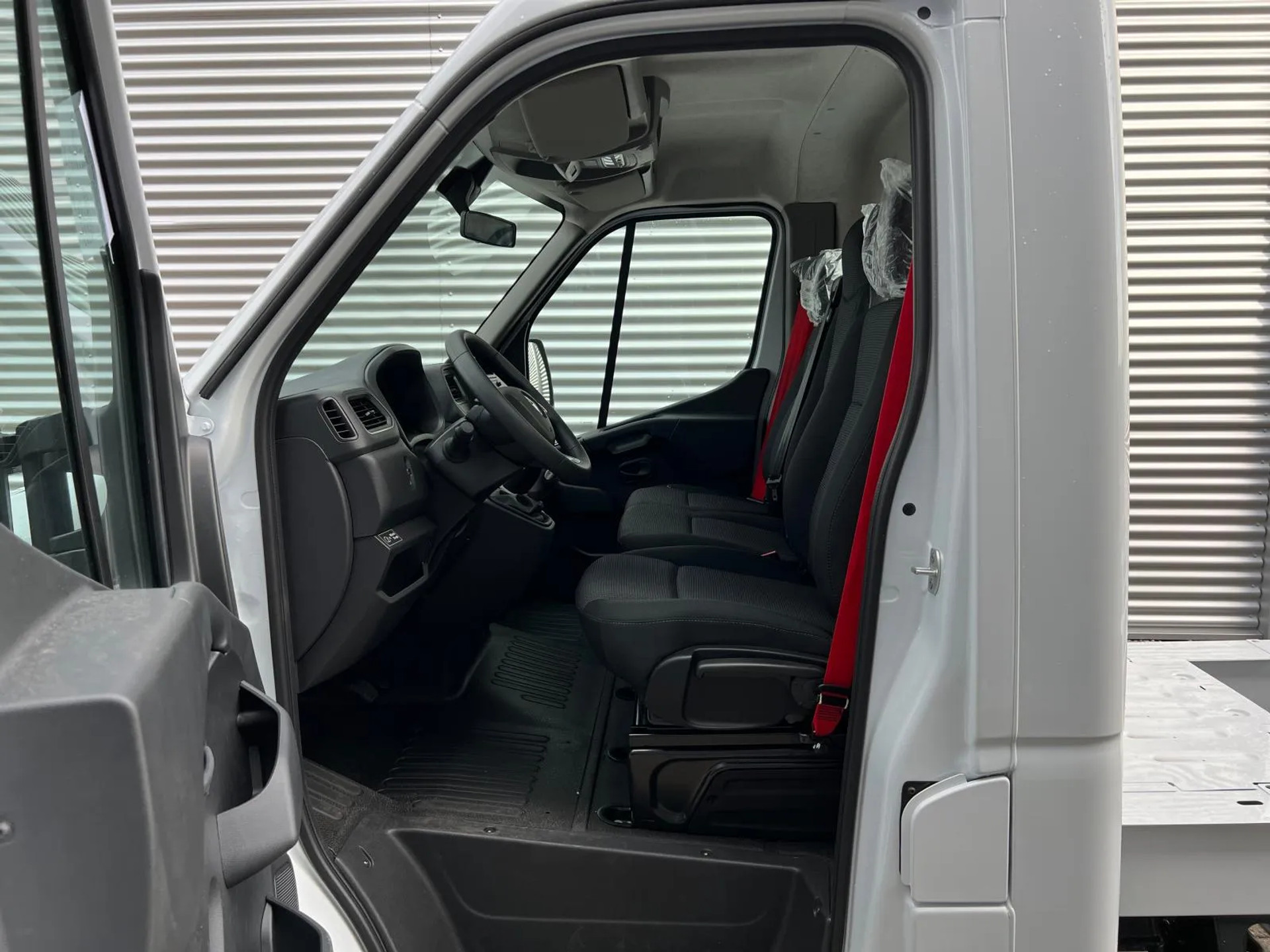 Renault Master E-Tech Chassis Cabine L3H1 52 kWh