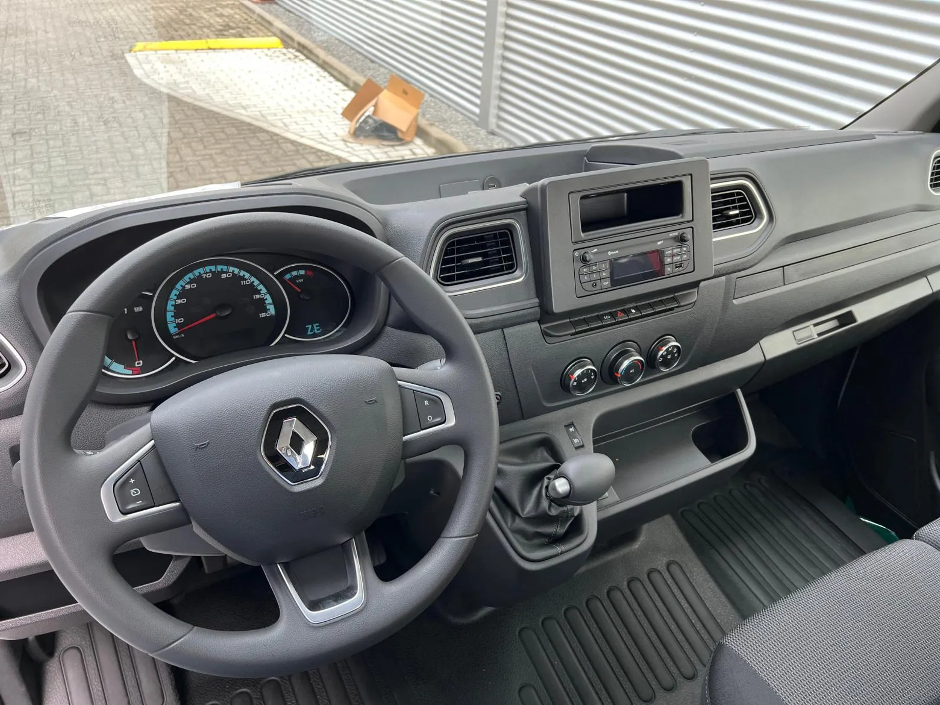 Renault Master E-Tech Chassis Cabine L3H1 52 kWh