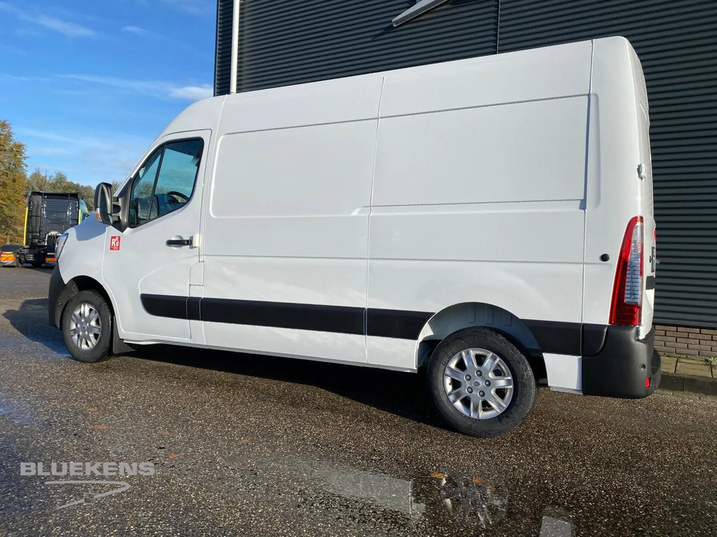Renault Master RED Edition L2H2 150pk