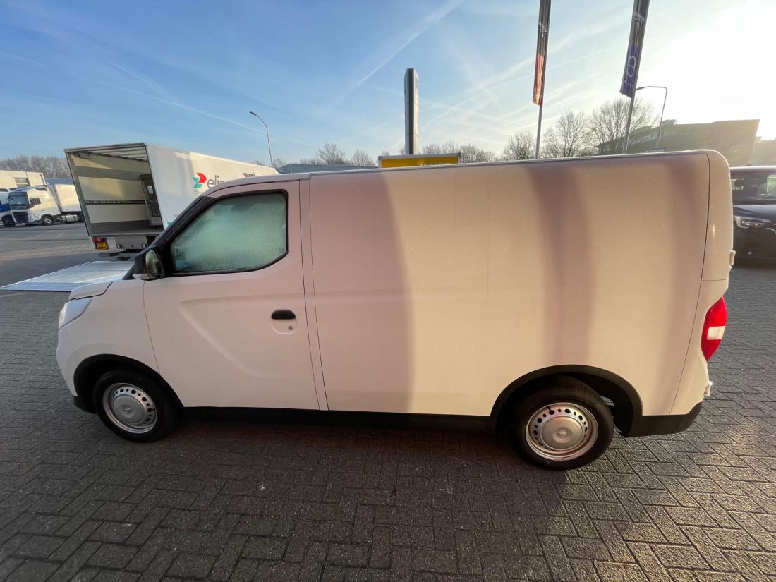 Maxus E-Deliver 3