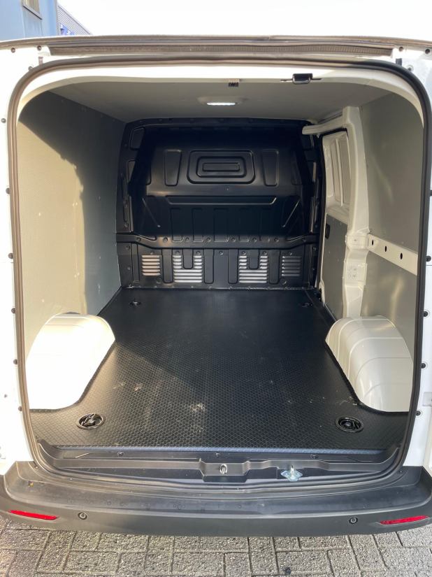 Maxus E-Deliver 3