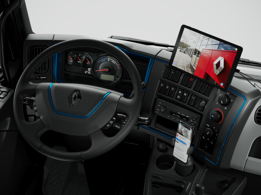 Bluekenstruckenbus-Renault-D-E-Tech-Demo-interior
