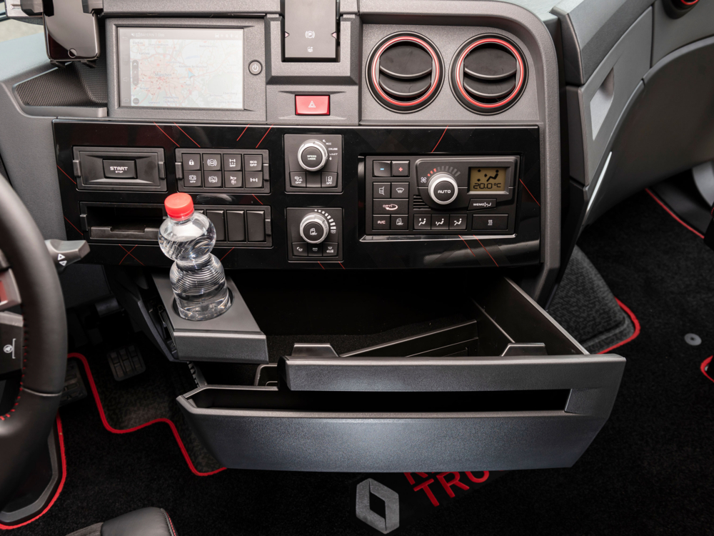 Bluekens-Renault-Trucks-Gallerij-5 Bluekens-Renault-Trucks-Gallerij-5