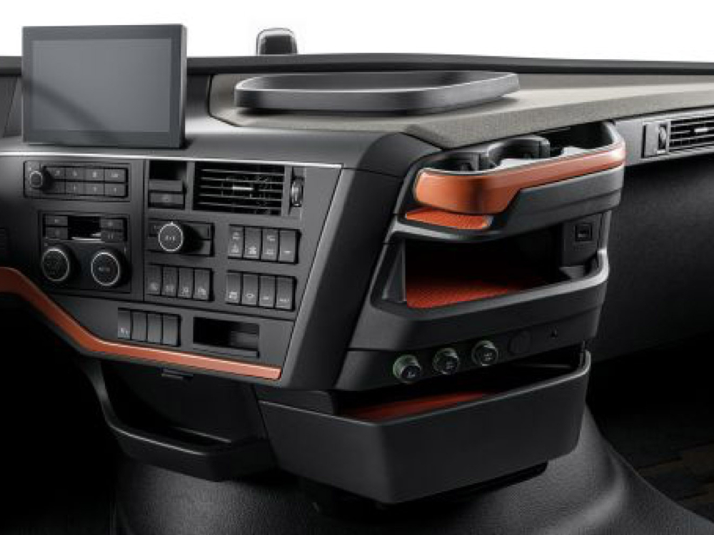 Bluekens-truck-en-bus-volvo-FH16-dashboard Bluekens-truck-en-bus-volvo-FH16-dashboard