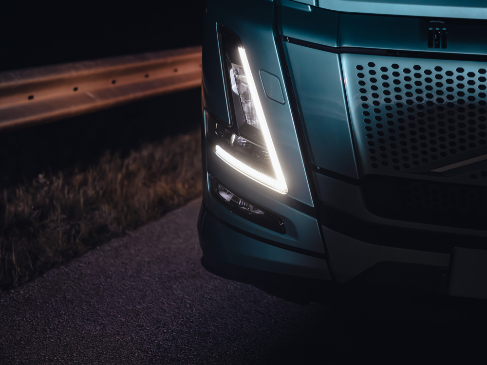 Volvo_Trucks-dealernaam-Volvo_FH_Aero_Electric_03 Volvo_Trucks-dealernaam-Volvo_FH_Aero_Electric_03
