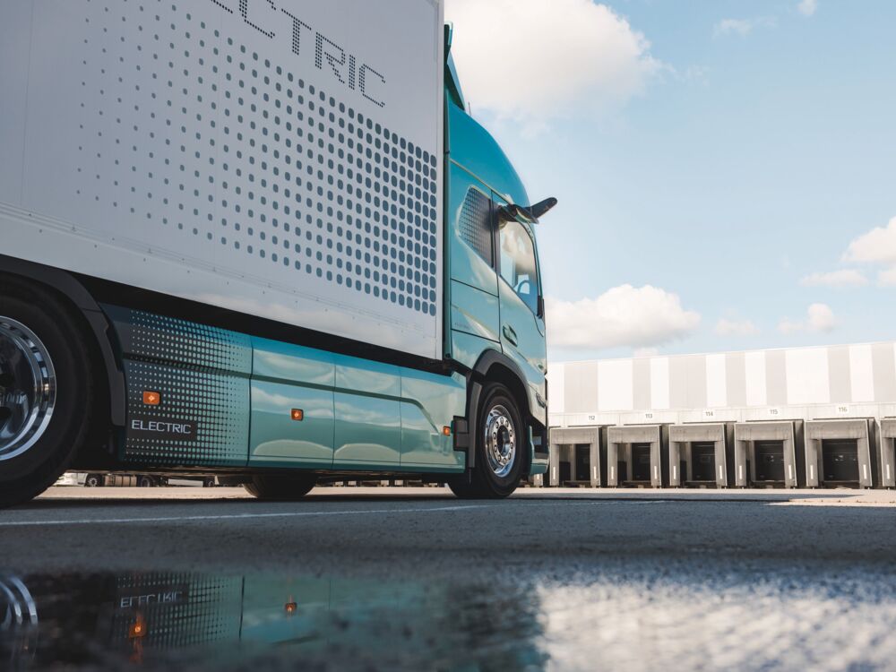 Volvo FM Electric 9