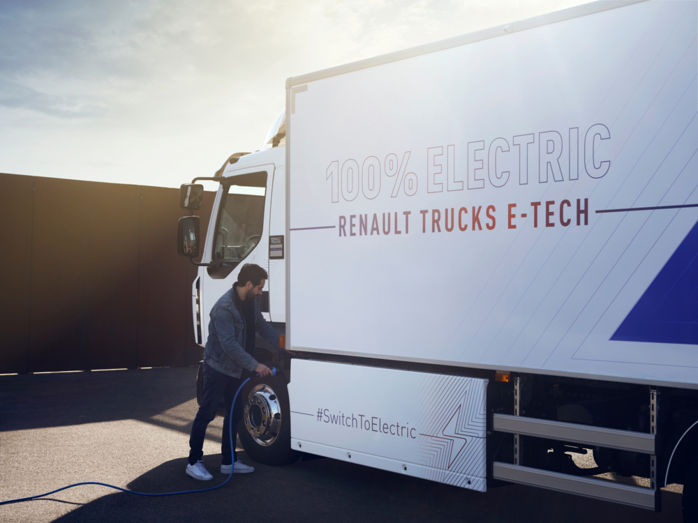 bluekens-truck-en-bus-Renault-Trucks-D-E-Tech-opladen bluekens-truck-en-bus-Renault-Trucks-D-E-Tech-opladen