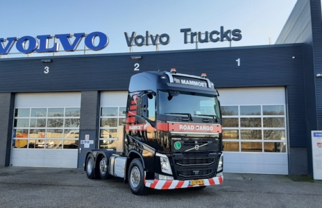 Nieuwe Volvo FH voor Mammoet Road Cargo