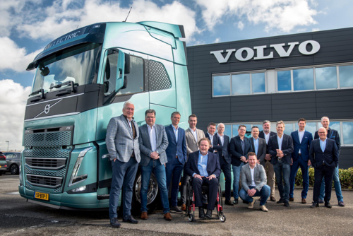 Volvo_dealercontract_CAS8331_header