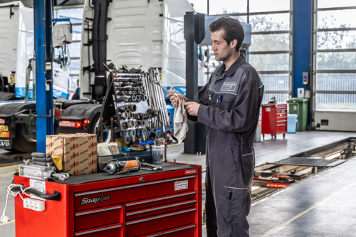 5S Bluekens Truck en Bus Breda