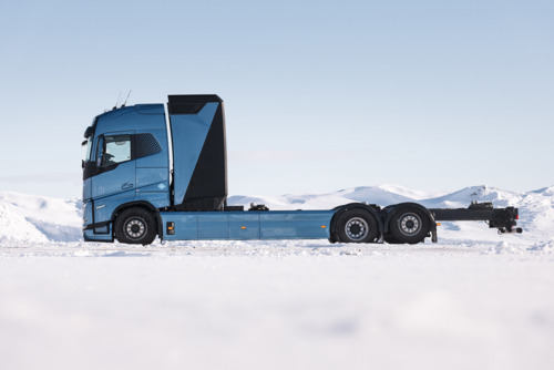 Volvo Trucks hydrogen powered electric trucks-3