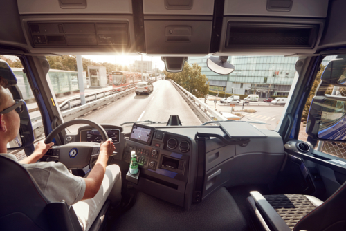 Renault Trucks E-Tech T cab interior