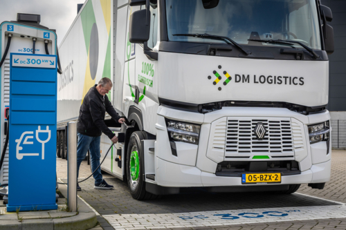 Renault Trucks E-Tech T DM Logistics opladen
