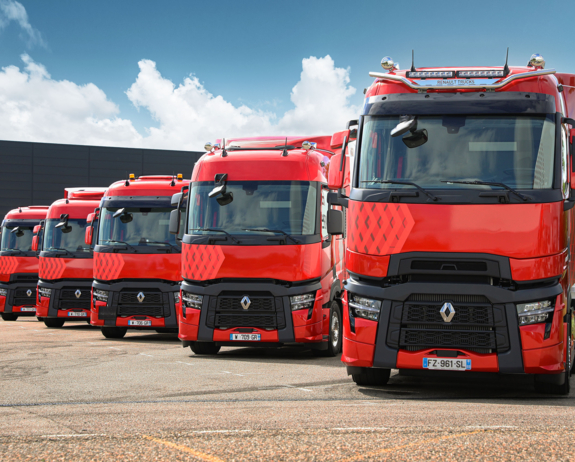 Bluekens-Truck-en-Bus-Renault-Trucks-T-High-artikel-1