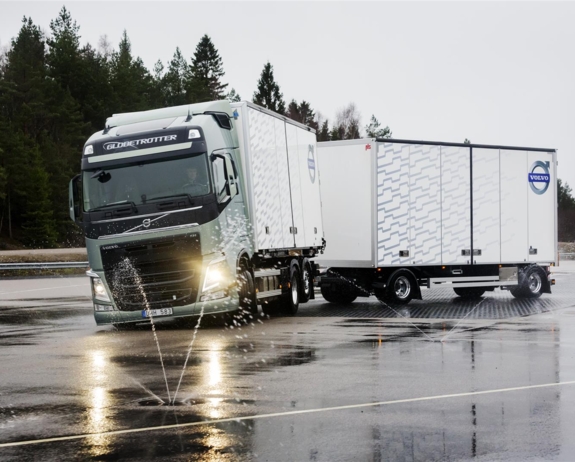 T2013_1243_Large T2013_1243_Large