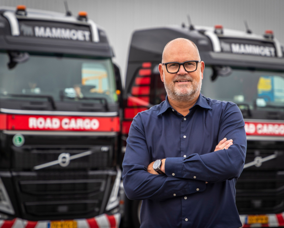 Bluekens_Mammoet_Road_Cargo_Oudenbosch-021 Bluekens_Mammoet_Road_Cargo_Oudenbosch-021