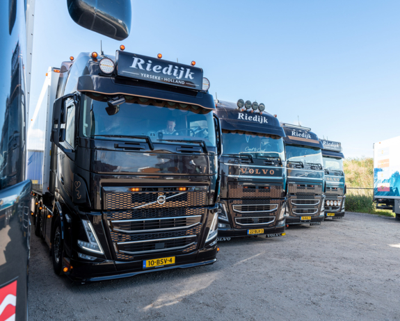 615_2022_Riedijk_Transport_Yerseke-001 615_2022_Riedijk_Transport_Yerseke-001