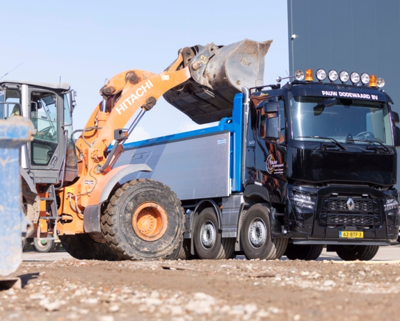 Renault Trucks C 10x4 Pauw -22-LR Renault Trucks C 10x4 Pauw -22-LR