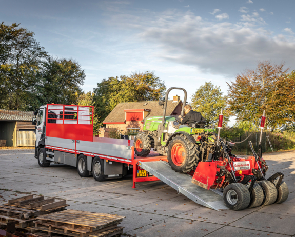Bluekens-Truck-en-Bus-Schellekens_Dongen-006 Bluekens-Truck-en-Bus-Schellekens_Dongen-006