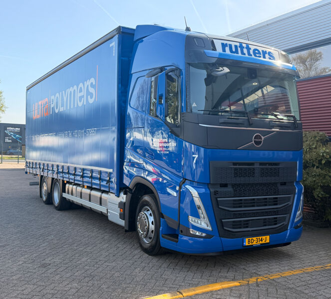 Uploaded by contact: Peter Bakker c333316e64659eb499c3b8871038719b_exif.jpg