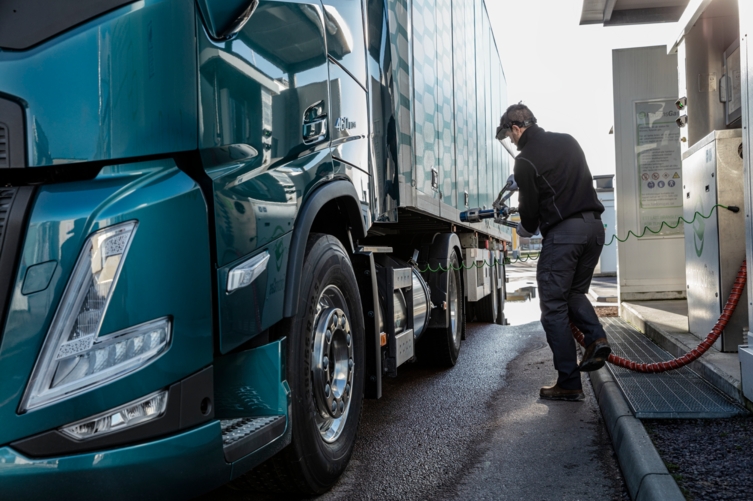 Volvo-FM-LNG20200919_0004 Volvo-FM-LNG20200919_0004