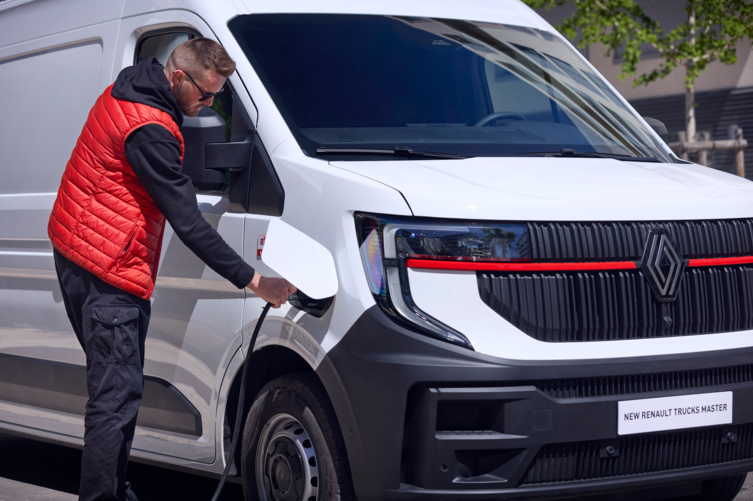 Bluekens-Renault-Master-NEW-21 Bluekens-Renault-Master-NEW-21