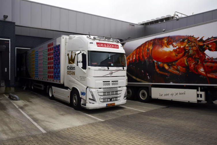 Bluekens-Truck-en-Bus-volvo-fh-adri-en-zoon Bluekens-Truck-en-Bus-volvo-fh-adri-en-zoon