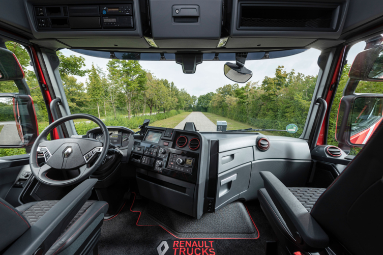 Bluekens-Renault-Trucks-Rijcomfort Bluekens-Renault-Trucks-Rijcomfort