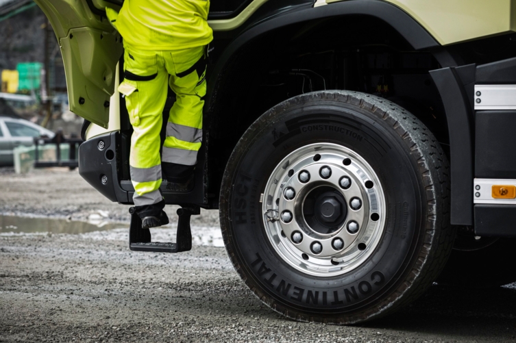 Volvo FMX lage instap - Bluekens Truck en Bus Volvo FMX lage instap - Bluekens Truck en Bus