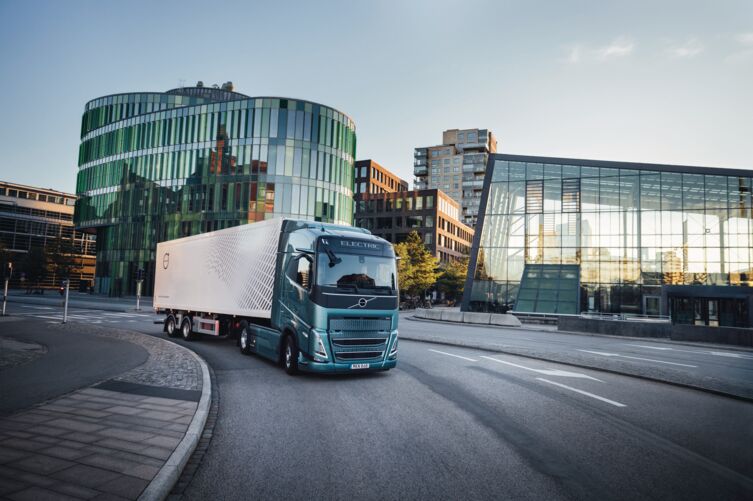Volvo FH_Electric_ 4