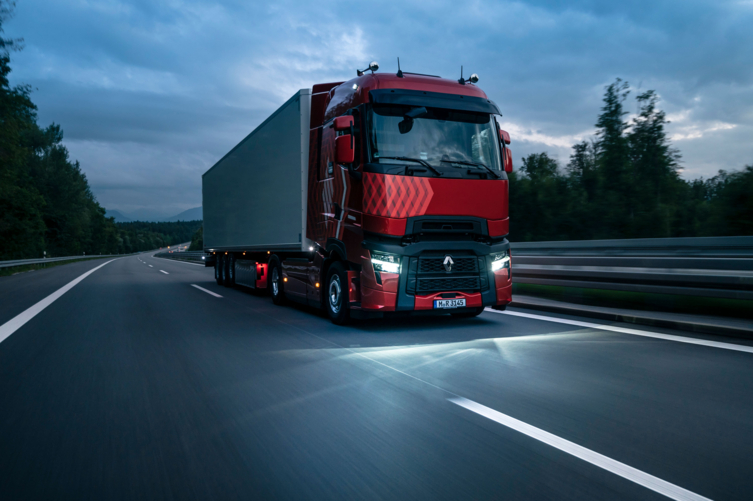 Bluekens-Renault-Trucks-Veilig-Onderweg Bluekens-Renault-Trucks-Veilig-Onderweg