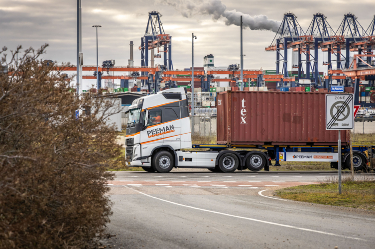 Volvo FH Peeman Transport