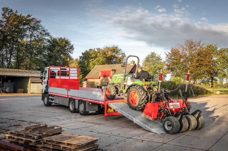 Bluekens-Truck-en-Bus-Schellekens_Dongen-006 Bluekens-Truck-en-Bus-Schellekens_Dongen-006