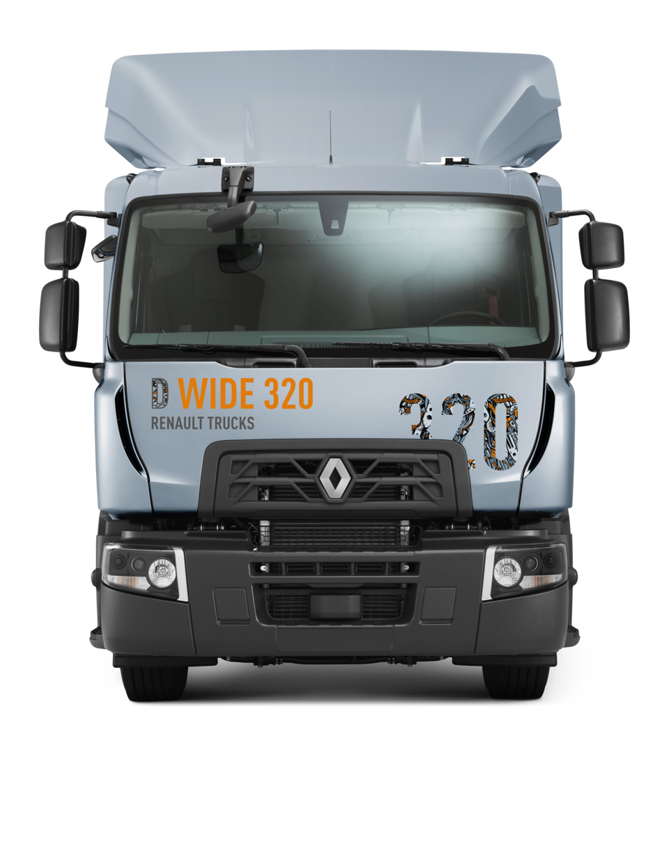 Bluekens-Renault-Trucks-DT-High009