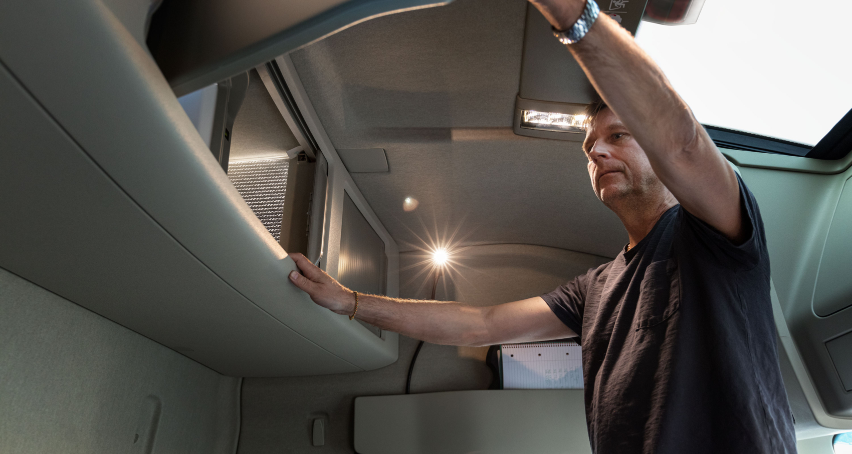 Bluekens-Truck-en-Bus-Volvo-FM-Opbergen Bluekens-Truck-en-Bus-Volvo-FM-Opbergen