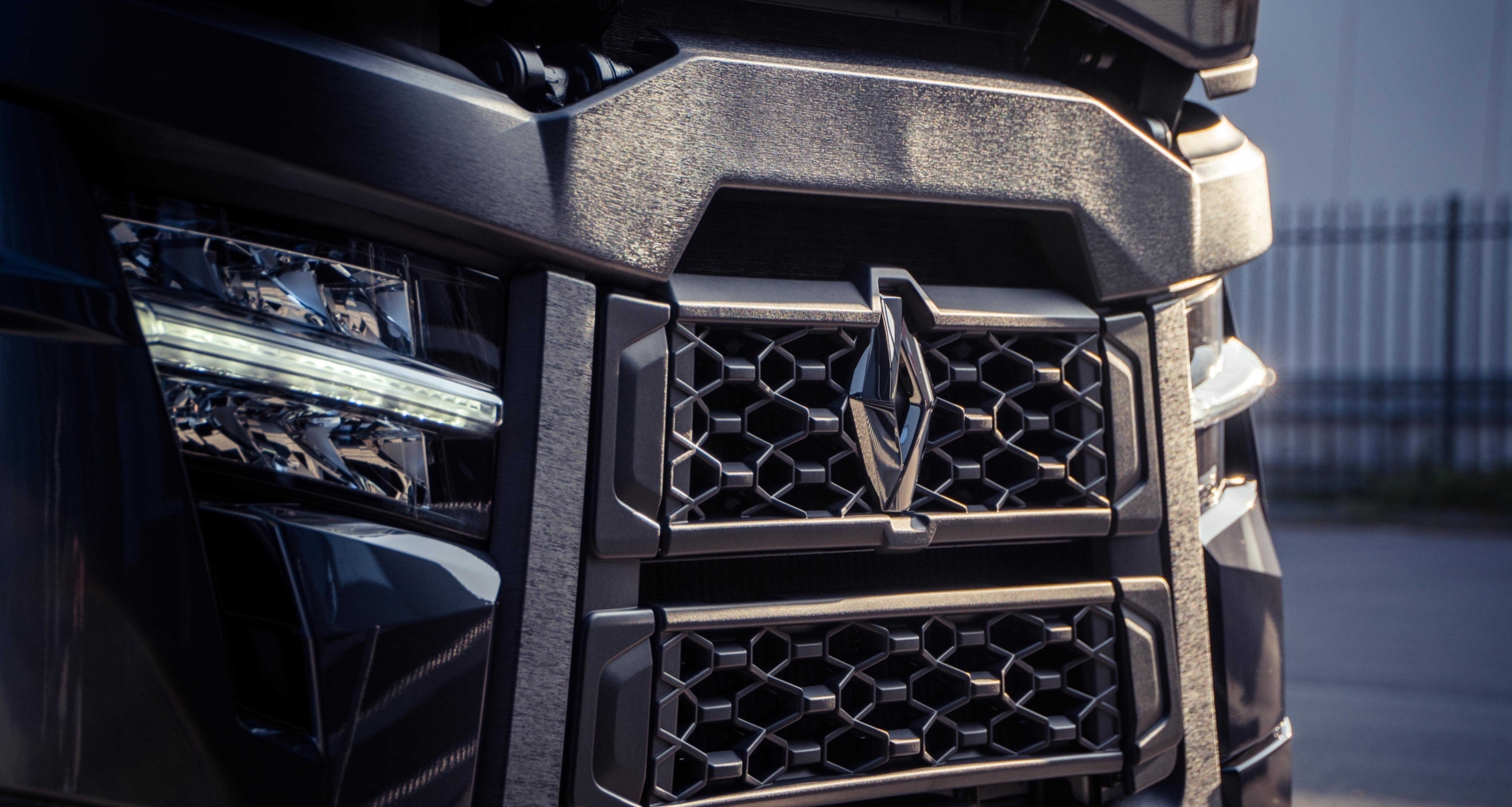 Renault Trucks T EVO detail grill Renault Trucks T EVO detail grill