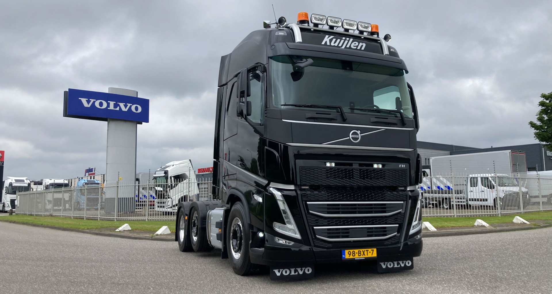 KUIJLEN (2) KUIJLEN (2)