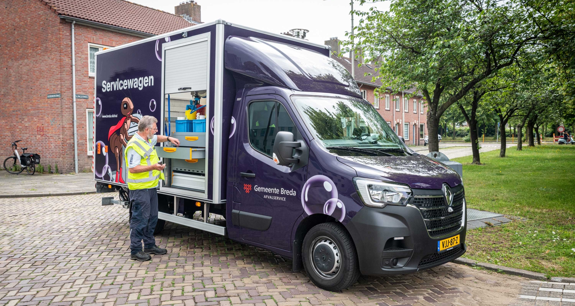 Bluekens-Servicebus-Gemeente-Breda-5 Bluekens-Servicebus-Gemeente-Breda-5