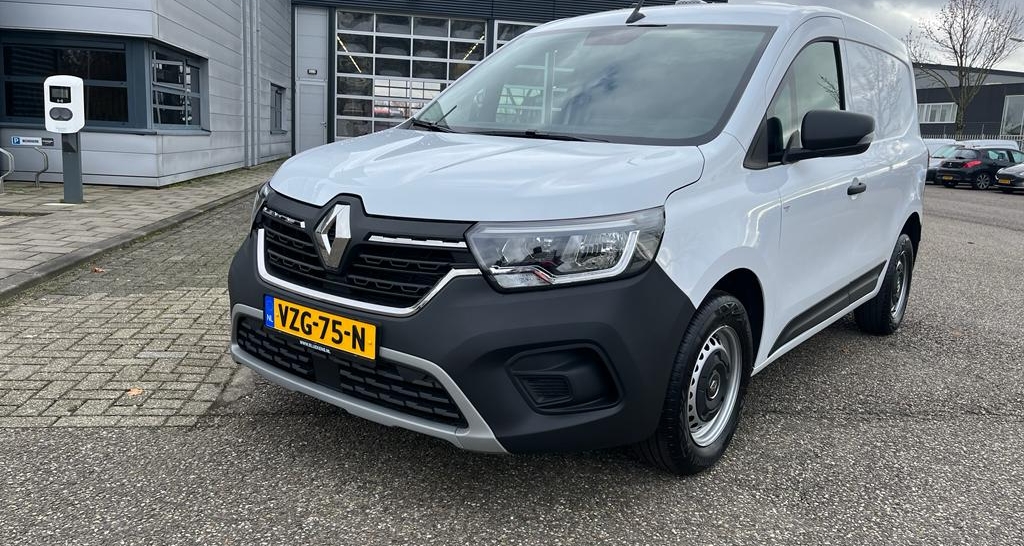 somethingsomethingGI9B0T Aflevering Rommelse Transport