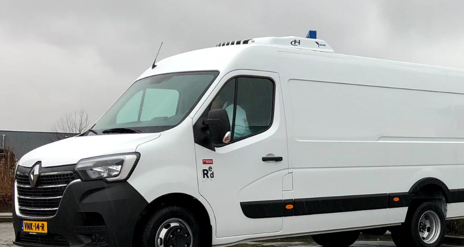 renault-master-zuneha-fb-1 renault-master-zuneha-fb-1