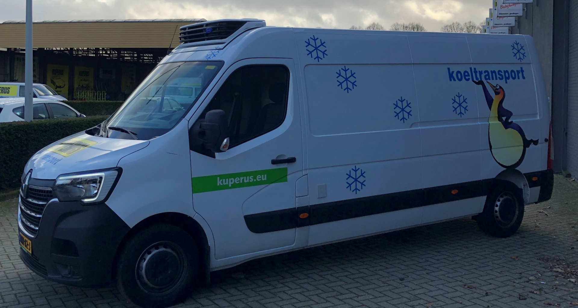 bluekens-volmer-renault-master bluekens-volmer-renault-master