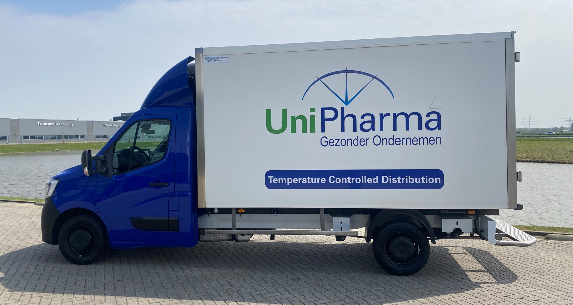 bluekens-renault-master-unipharma bluekens-renault-master-unipharma