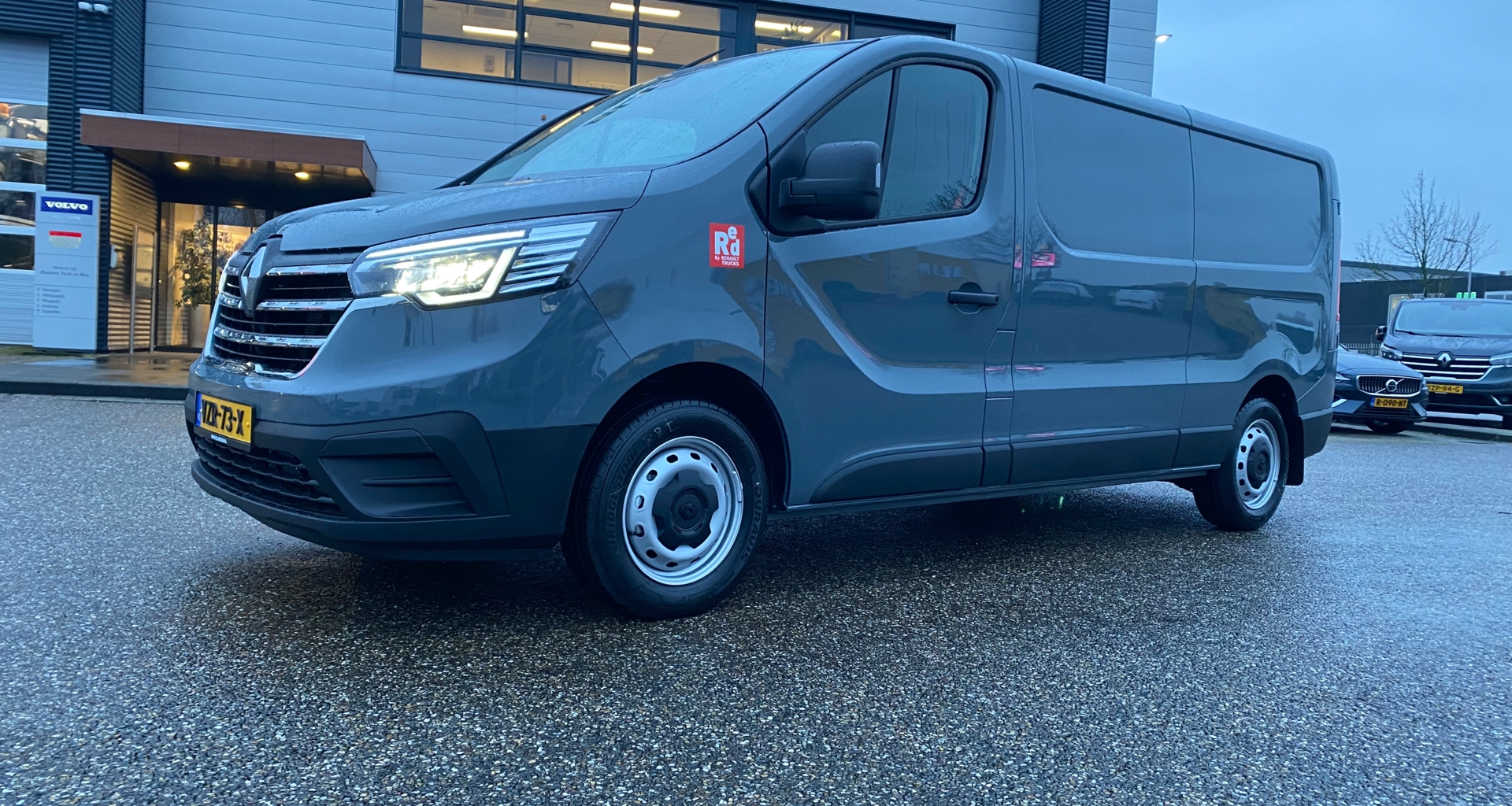 somethingsomethingDySCac Aflevering Embeka BV