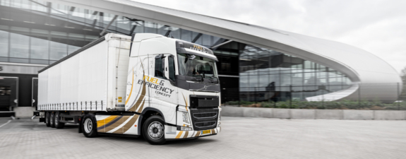 volvo-fh-fuel-efficiency-concept.jpg volvo-fh-fuel-efficiency-concept.jpg