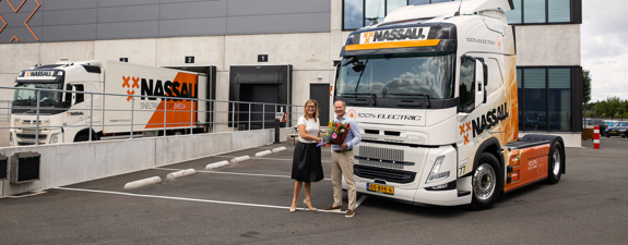 Bluekens-Truck-en-Bus-Nassau-Sneltransport-Eerste-Volvo-FM-Electric-3 Bluekens-Truck-en-Bus-Nassau-Sneltransport-Eerste-Volvo-FM-Electric-3