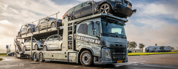 Bluekens-truck-en-bus-klantcases-Ad-Stouten-Oosterland-002 Bluekens-truck-en-bus-klantcases-Ad-Stouten-Oosterland-002