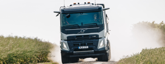 Bluekens-truck-en-bus-volvo-FMX-header Bluekens-truck-en-bus-volvo-FMX-header
