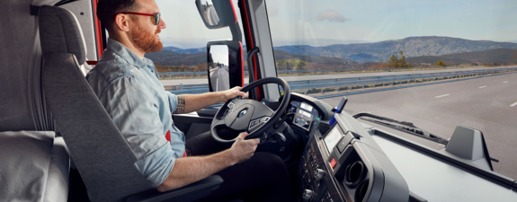 Bluekens-truck-en-bus-Renault-Trucks-Evolution-4 Bluekens-truck-en-bus-Renault-Trucks-Evolution-4