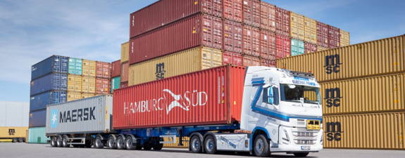 Bluekens-Truck-en-Bus-Volvo-Trucks-74-tons-Elektrische-Truck-2 Bluekens-Truck-en-Bus-Volvo-Trucks-74-tons-Elektrische-Truck-2