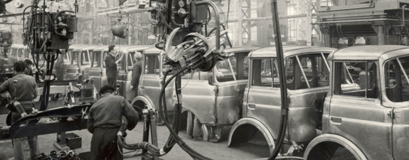 banner-100-jaar-renault-2560.jpg banner-100-jaar-renault-2560.jpg